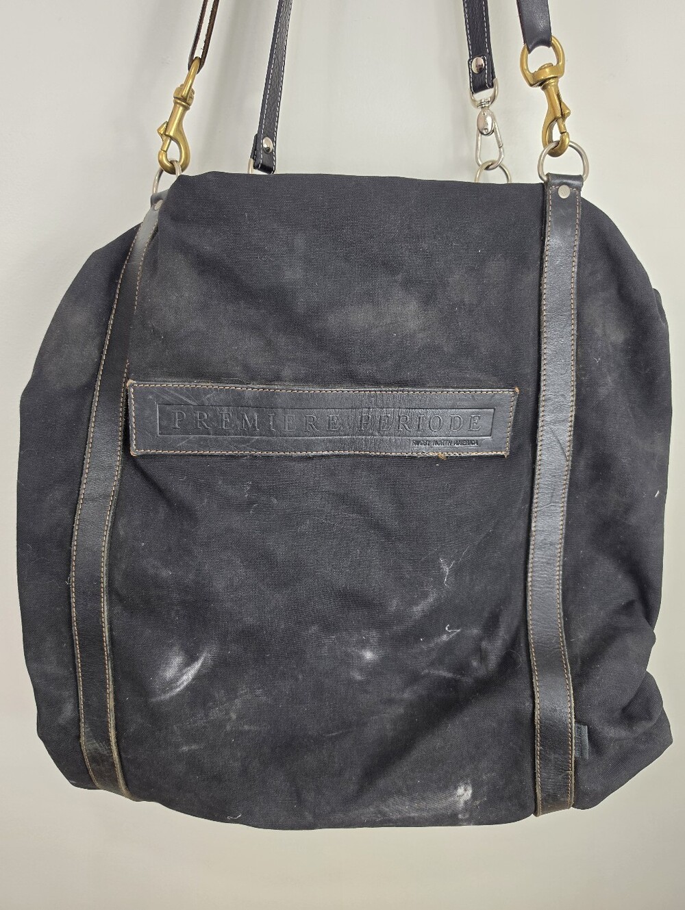 Rugby Classic Black Canvas Duffel Bag with Leather Trim Travel Bag - Picture 3 of 15